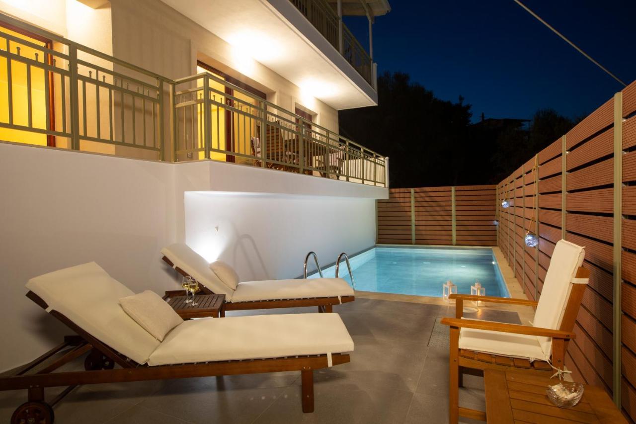 Nikolas Guest House Villa 尼基亚娜 外观 照片