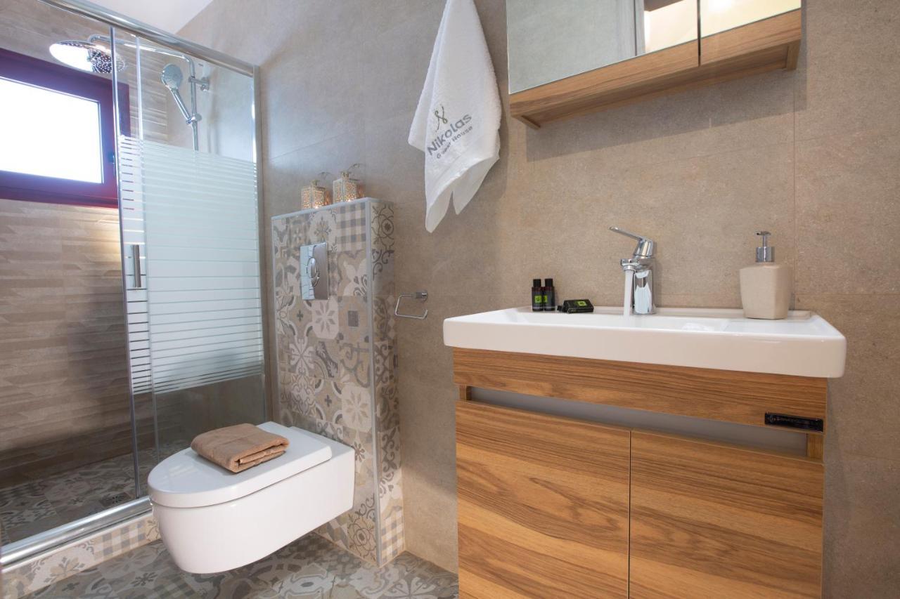 Nikolas Guest House Villa 尼基亚娜 外观 照片